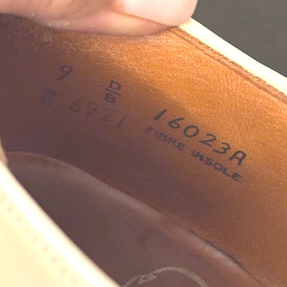 Cole Haan Traditionals | Mens 9 D | Cream Buck Oxford Shoes | Red Brick Sole main image 15